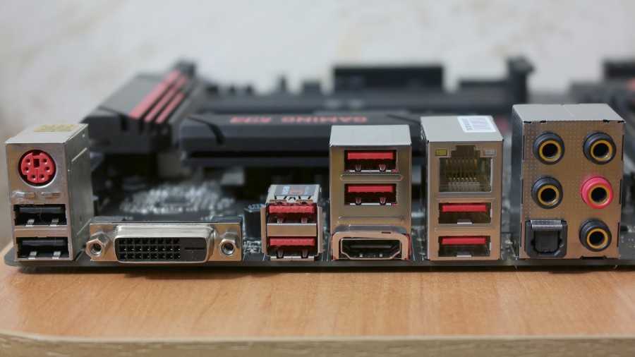 Msi где. MSI z170 m3. MSI z170a Gaming m3. Материнская плата MSI z170a Gaming m3. MSI z170a мать.