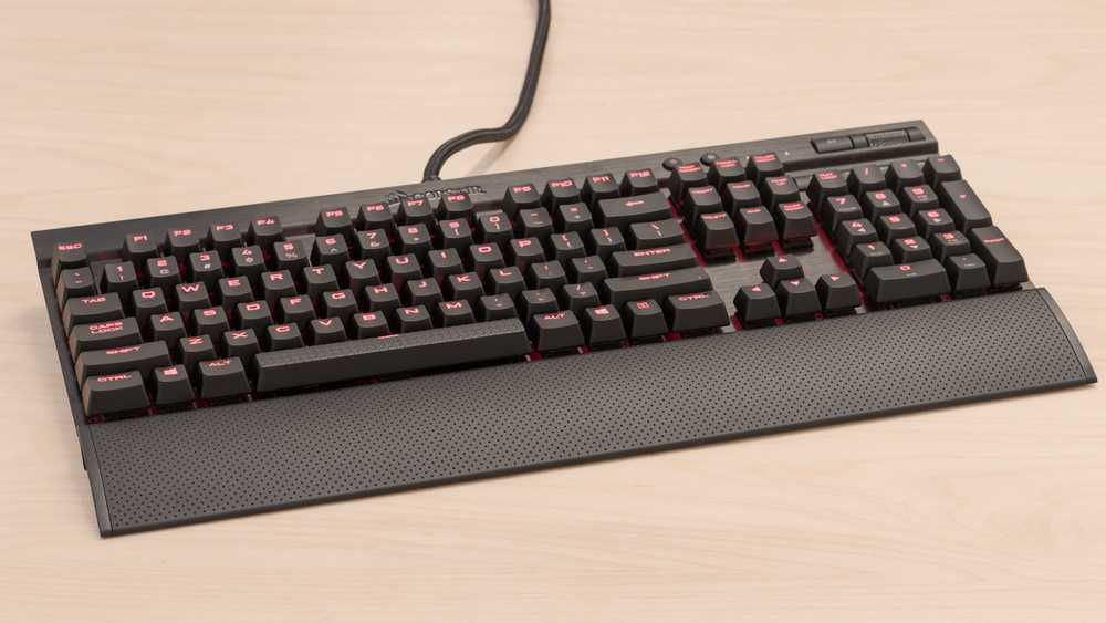 Corsair k70 rapidfire 
            keyboard review